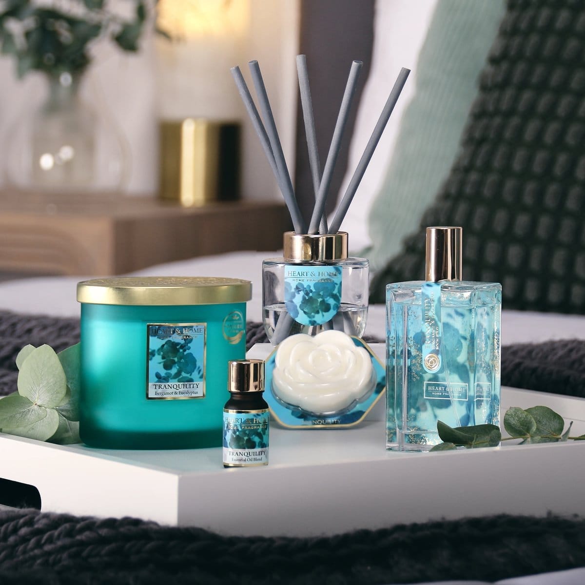 Heart & Home Tranquility Soy Candle & Socks Gift set